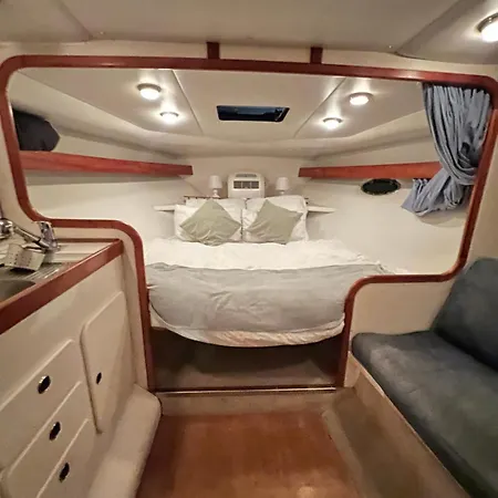 Unique Yacht Experience Barcelona