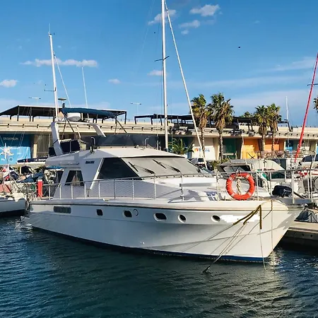 Unique Yacht Experience Barcelona * Mataró